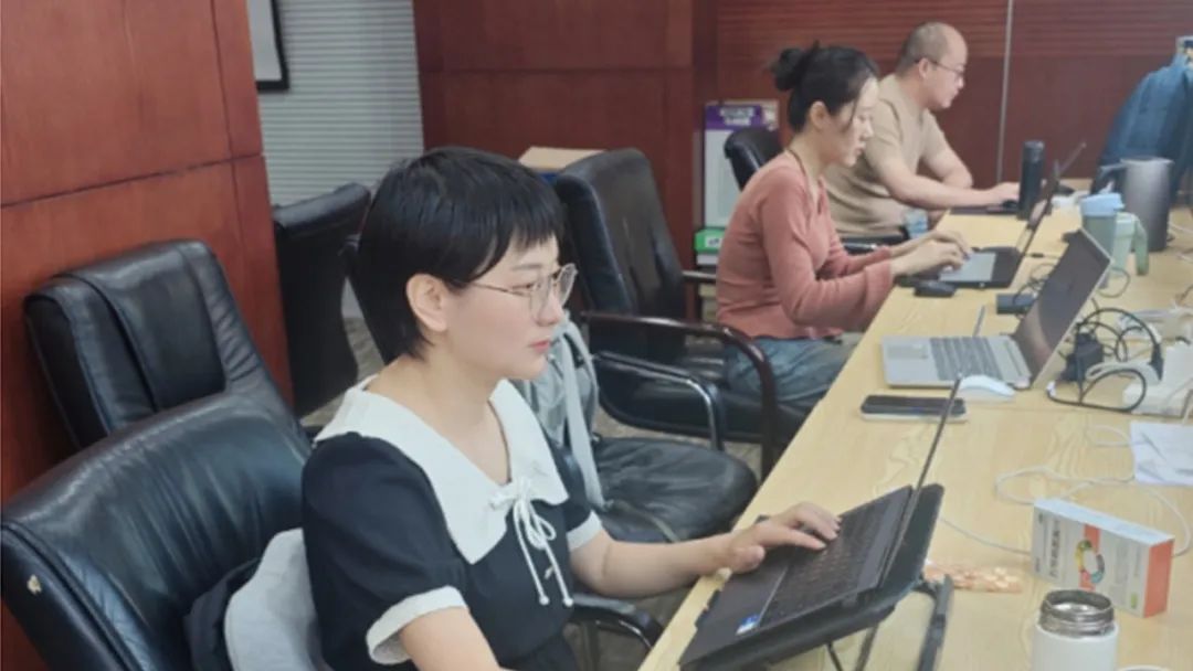 今天,为敬业拼搏的远光人喝彩——致敬劳动者