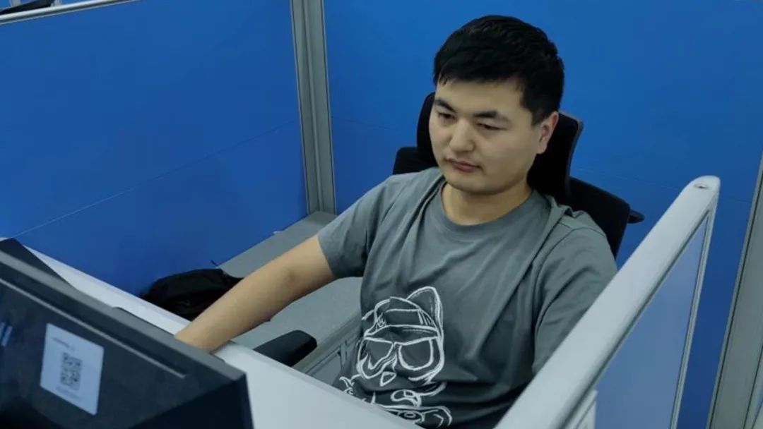 今天,为敬业拼搏的远光人喝彩——致敬劳动者